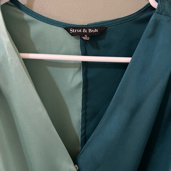 Strut&Bolt women's color block long sleeve deep vneck body suit size small Party - Picture 3 of 5